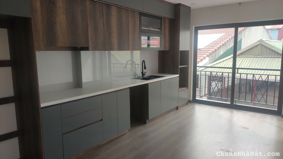 Bán nhà mới xây 35m2 6 tầng thang máy ngõ 27 Võng Thị giá 6,5 tỷ. LH 0912442669 Bán nhà mới xây 35m2 6 tầng thang máy ngõ 27 Võng Thị giá 6,5 tỷ. LH 0912442669