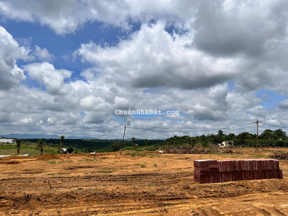 Chính chủ bán đất bảo lộc 700tr,thổ 100%, SHR,vị thế sườn dốc view cực đẹp. Gần Cao tốc.0937319795 Chính chủ bán đất bảo lộc 700tr,thổ 100%, SHR,vị thế sườn dốc view cực đẹp. Gần Cao tốc.0937319795