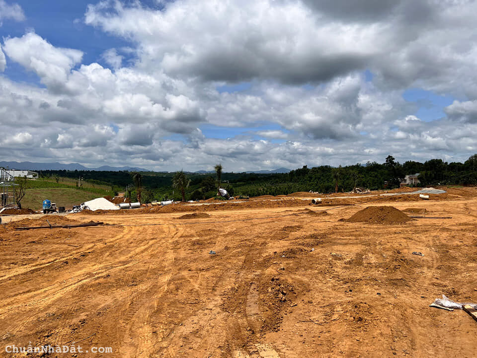 Chính chủ bán đất bảo lộc 700tr,thổ 100%, SHR,vị thế sườn dốc view cực đẹp. Gần Cao tốc.0937319795 Chính chủ bán đất bảo lộc 700tr,thổ 100%, SHR,vị thế sườn dốc view cực đẹp. Gần Cao tốc.0937319795