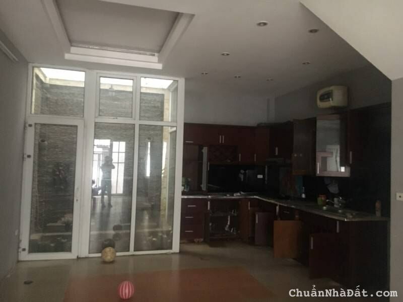 Cho thuê nhà riêng Đường Tứ Liên, DT 70m2 x 5T, MT 5m, nội thất cơ bản. Giá 15tr/ tháng. Cho thuê nhà riêng Đường Tứ Liên, DT 70m2 x 5T, MT 5m, nội thất cơ bản. Giá 15tr/ tháng.