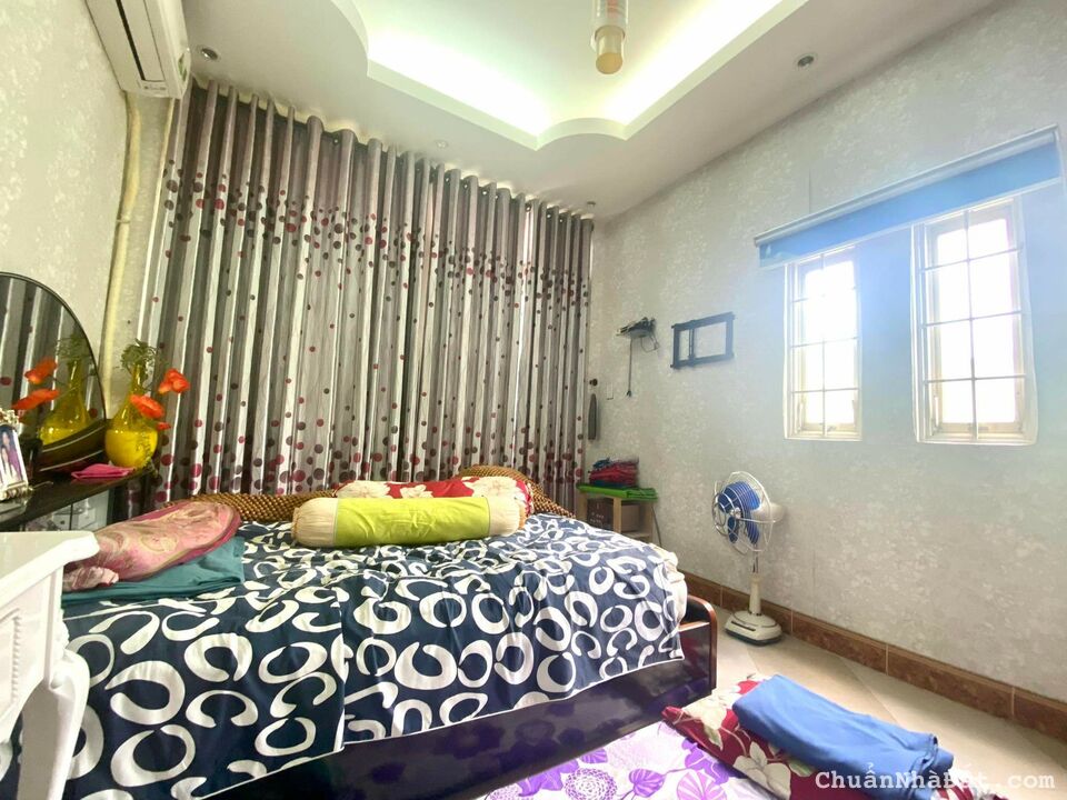 Bán Nhà 5 Tầng -Nguyễn Đình Chiểu-P.4-Q.3