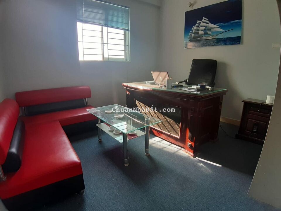 Cần bán gấp căn 2 ngủ 65m2 KĐT Nam Trung Yên đẹp lung linh ở ngay  đón Tết 