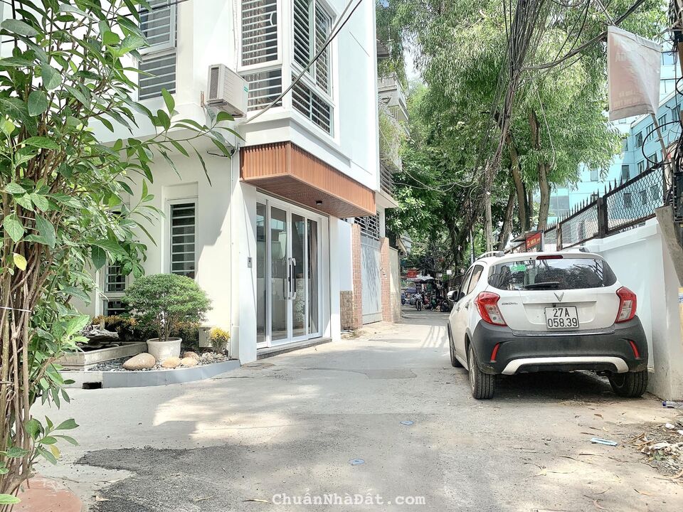 Bán Nhà Phố Lãng Hạ Ô Tô Tránh, Ngõ Thông 3 Mặt Thoáng, 5 Tầng x 60m,Mặt Tiền 5.5M- 12.5 Tỷ Bán Nhà Phố Lãng Hạ Ô Tô Tránh, Ngõ Thông 3 Mặt Thoáng, 5 Tầng x 60m,Mặt Tiền 5.5M- 12.5 Tỷ