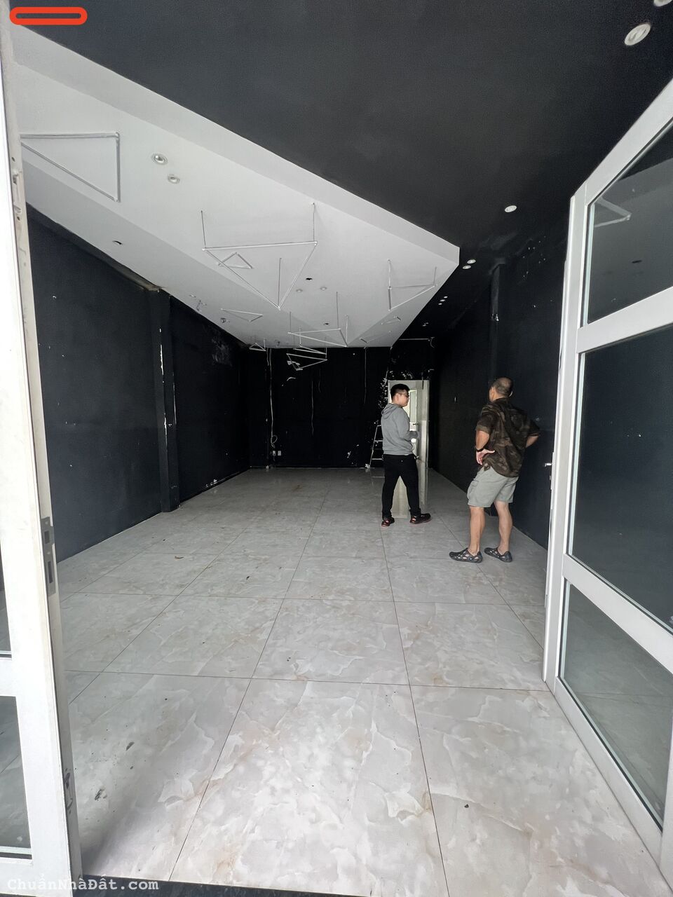 MT Nguyễn Thượng Hiền 5x25m, Trệt, 2lầu. 3pn, 4wc. KD Đa Ngành