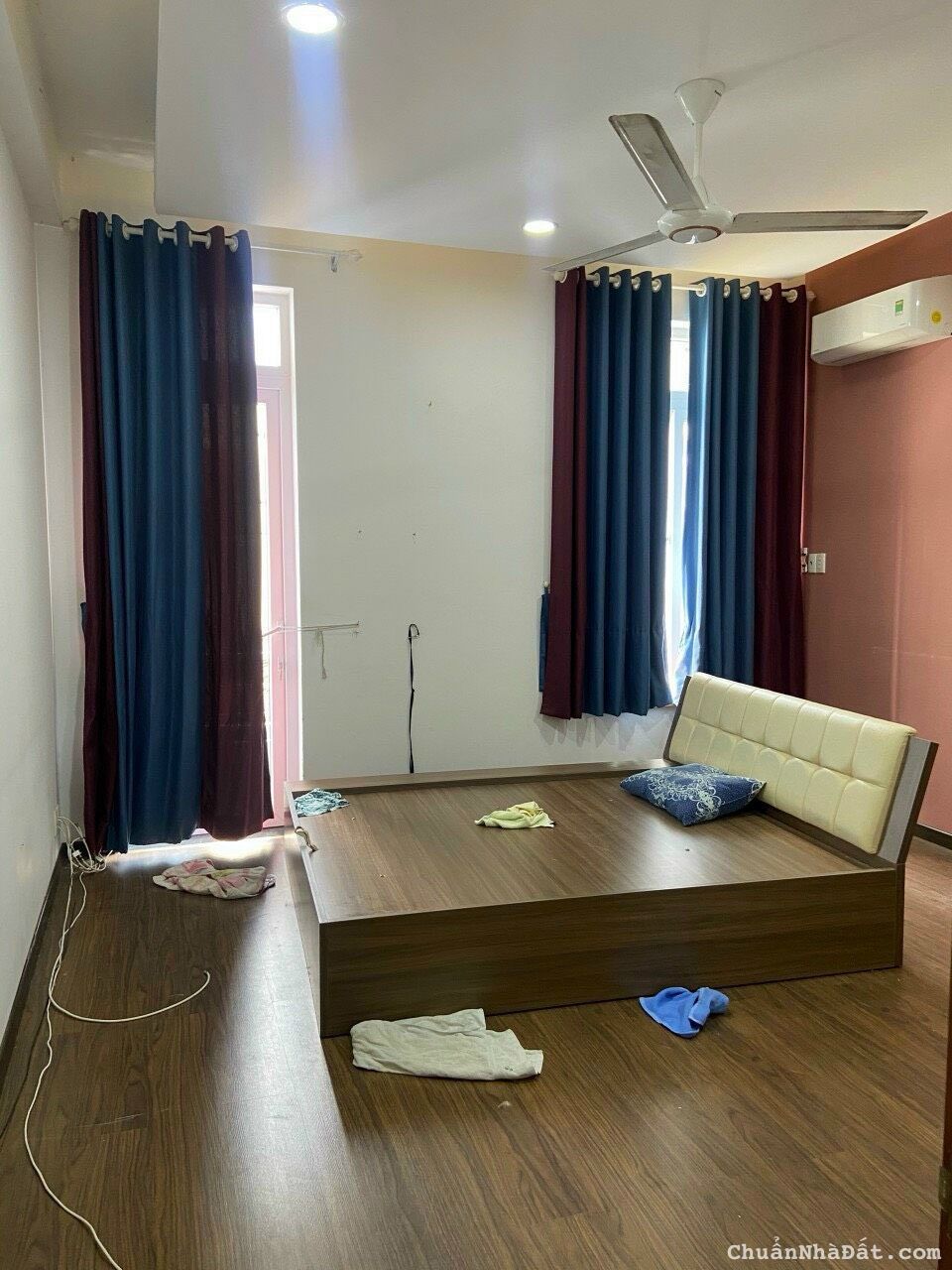 HXH Bùi Đình Tuý 4.5x20m, 1trệt, 3lầu. 6pn, 4wc. Hợp VP, Ở GĐ HXH Bùi Đình Tuý 4.5x20m, 1trệt, 3lầu. 6pn, 4wc. Hợp VP, Ở GĐ