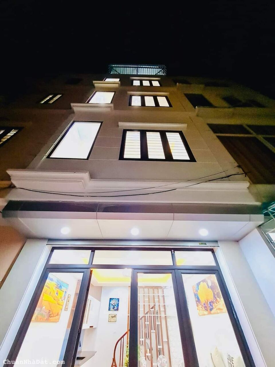 Bán nhà đẹp trung tâm quận Cầu Giấy giá tốt chỉ 4,25 tỷ