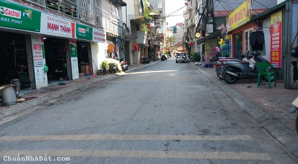 Bán Đất Phố Nguyễn Sơn, Bồ Đề, 80m2, MT4.2m, Phân Lô, Vỉa hè, Kinh Doanh, Ô Tô Tránh