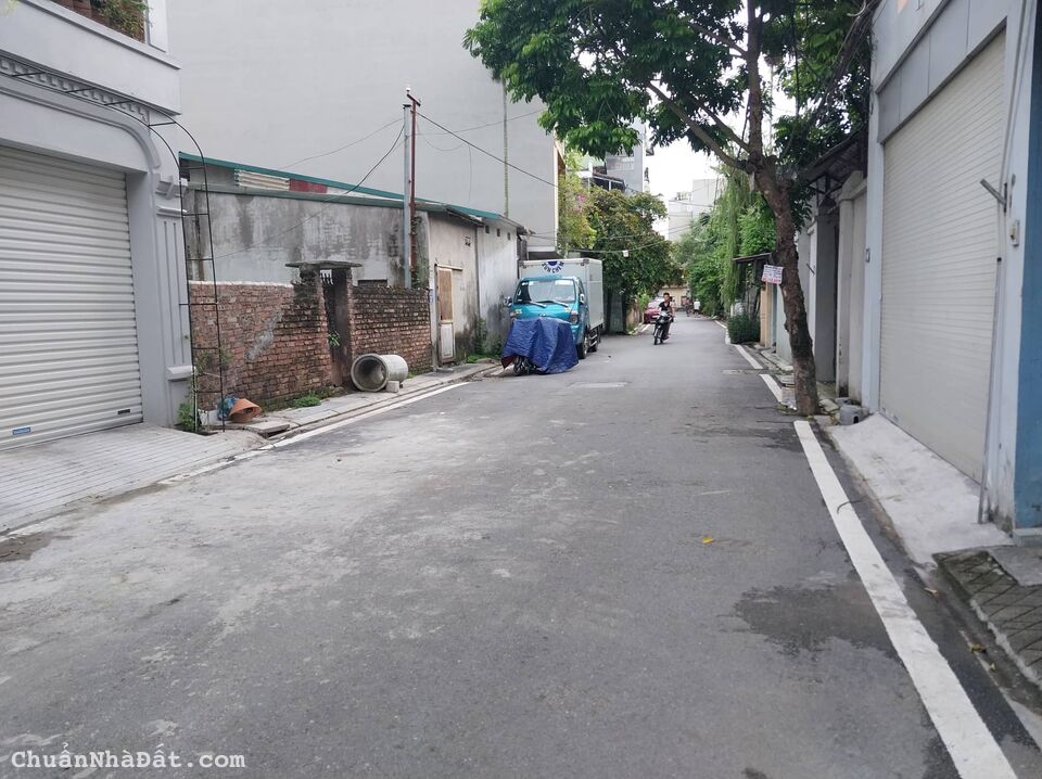 Giá Đầu Tư, Đất Phân Lô A38 Tư Đình, Cổ Linh, 100m2, MT6.9m, Ô Tô, Kinh Doanh