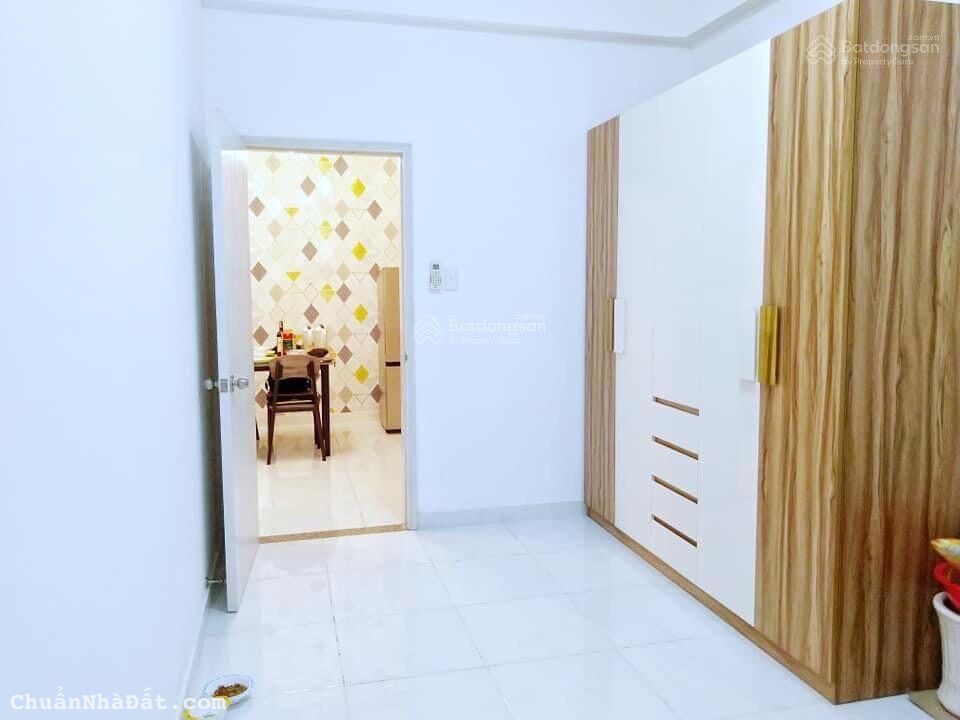 CHỦ KẸT TIỀN GIẢM 200tr Bán rẻ chung cư Phố Đông-