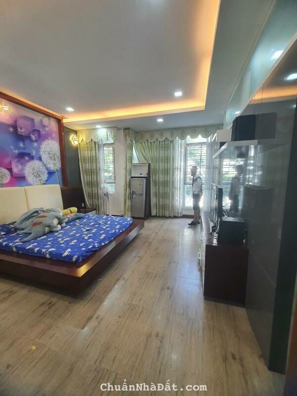 Cho thuê nhà Quận Tân Bình - Nhà HXH đường Bát Cát 1 Cho thuê nhà Quận Tân Bình - Nhà HXH đường Bát Cát 1