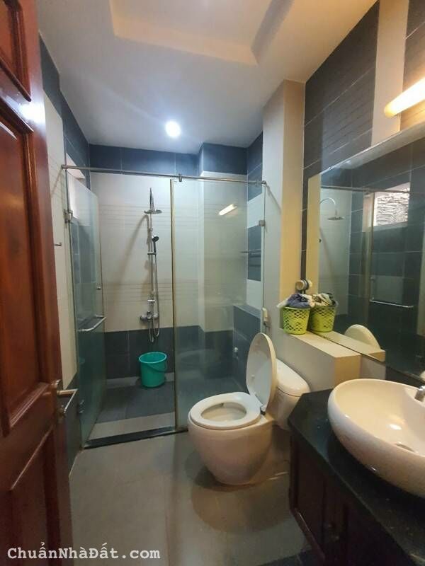 Cho thuê nhà Quận Tân Bình - Nhà HXH đường Bát Cát 1 Cho thuê nhà Quận Tân Bình - Nhà HXH đường Bát Cát 1