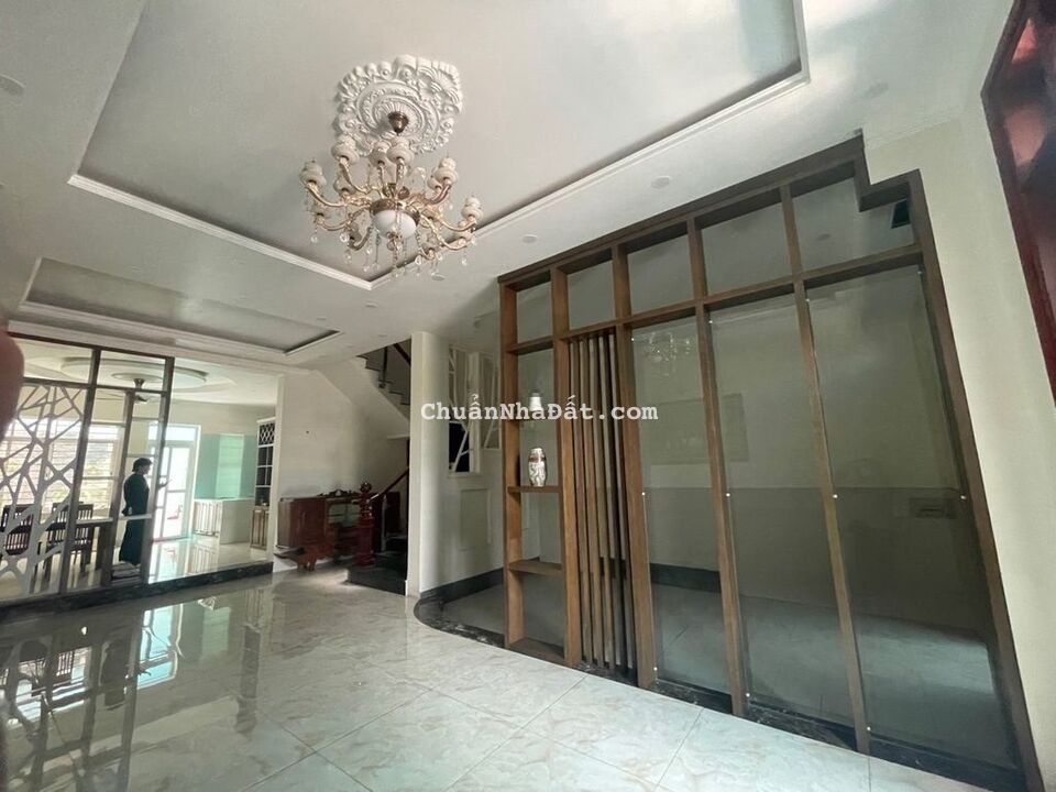 CHO THUÊ BIỆT THỰ 7X17 KHU VEN SÔNG, ĐƯỜNG 25, HIỆP BÌNH CHÁNH