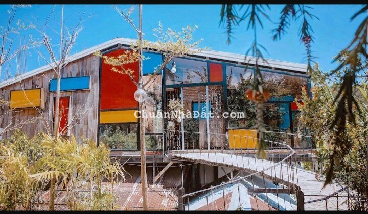 Bán Nhanh Homestay siêu đẹp có 2 Mặt tiền, DT 1557m²x 23 phòng ngay trung tâm TP Đà Lạt