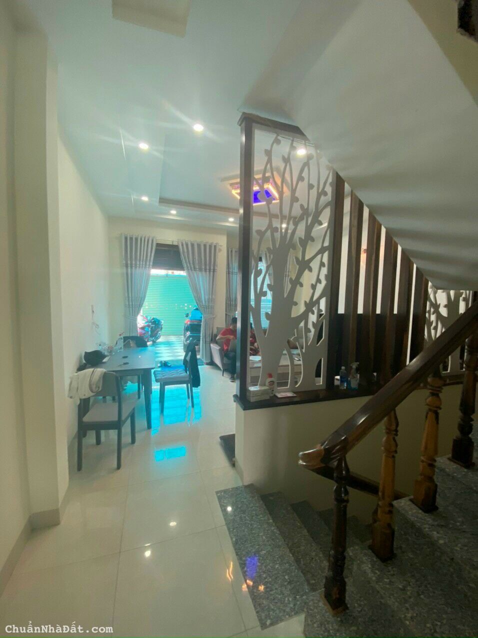 Bán Gấp nhà Mặt tiền đường Cổ Loa ngay trung tâm TP Đà Lạt thuận tiện kinh doanh