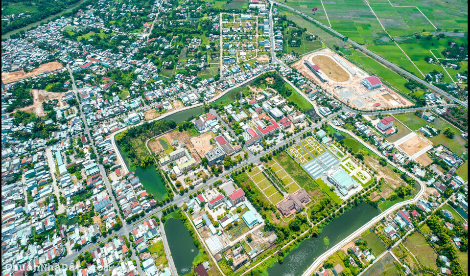 Đất nền trung tâm Điện Bàn, dân cư hiện hữu, gần các bệnh viện, trường học, UBND và chỉ từ 1,3tỷ Đất nền trung tâm Điện Bàn, dân cư hiện hữu, gần các bệnh viện, trường học, UBND và chỉ từ 1,3tỷ