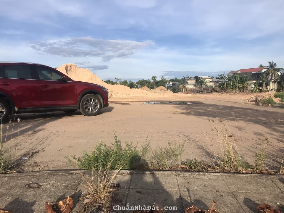 Chính chủ đang cần tiền bán lô đất mặt tiền phạm phú thứ, ngay trung tâm Điện Bàn, Quảng Nam Chính chủ đang cần tiền bán lô đất mặt tiền phạm phú thứ, ngay trung tâm Điện Bàn, Quảng Nam