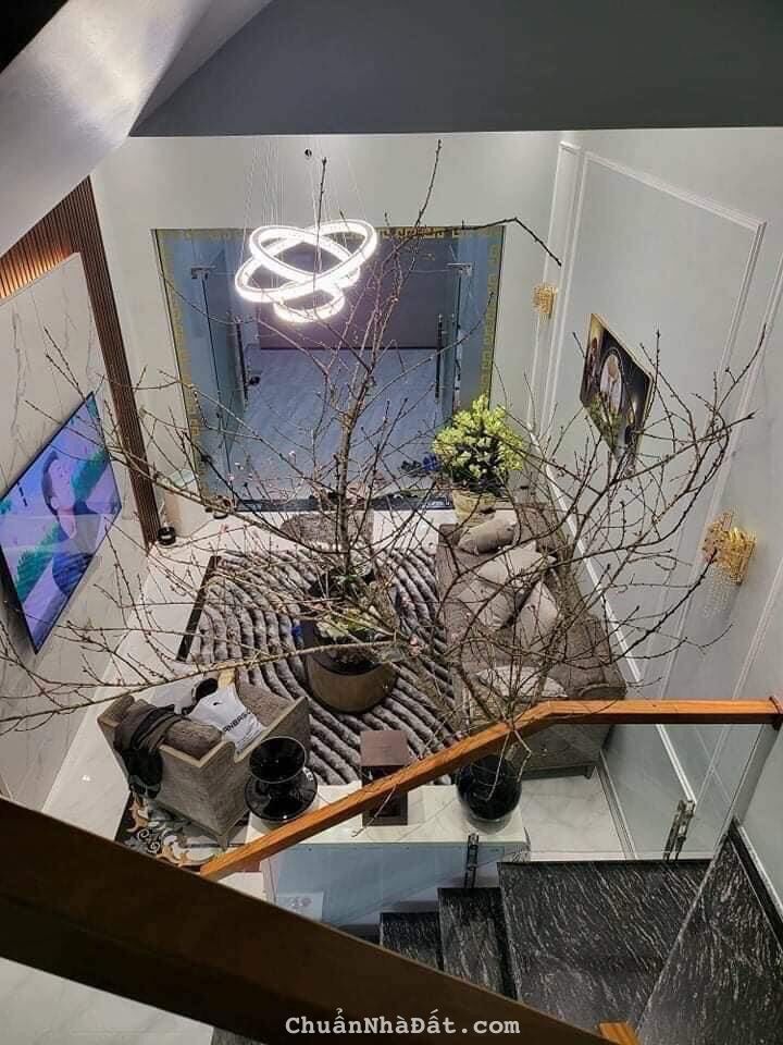 Chính chủ nhờ e chốt căn nhà ngõ 231 Văn Cao