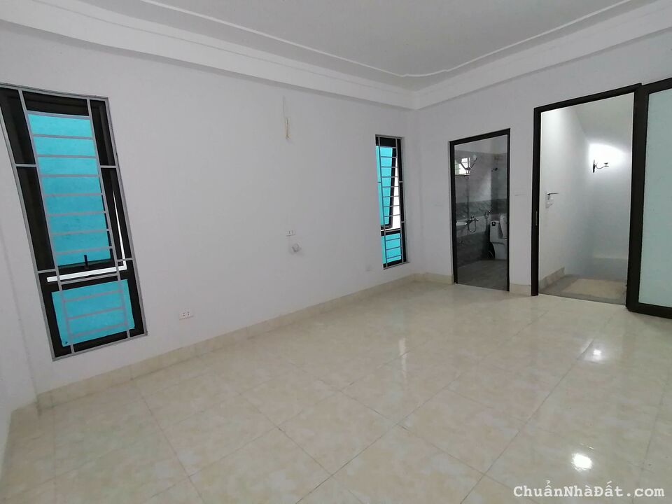 Bán nhà ngõ 20 Tả Thanh Oai - Cầu Tó 31m2*5 tầng Nhà đẹp ở luôn giá 2.6 tỷ có thương lượng Bán nhà ngõ 20 Tả Thanh Oai - Cầu Tó 31m2*5 tầng Nhà đẹp ở luôn giá 2.6 tỷ có thương lượng