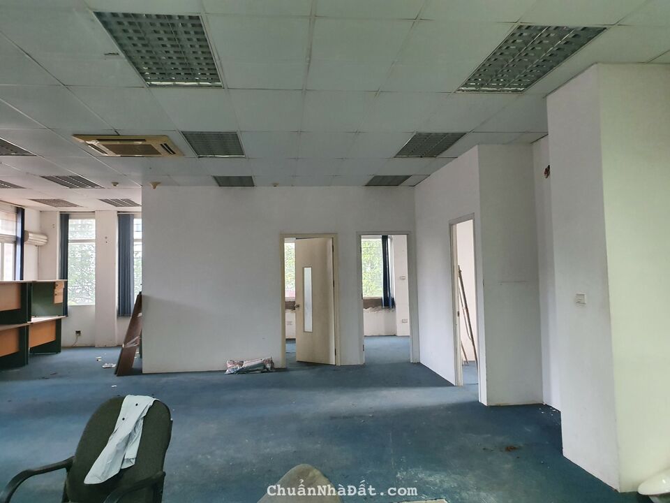 Cho thuê văn phòng 145m2 tại tòa văn phòng Nguyễn Trãi -Khuất Duy Tiến