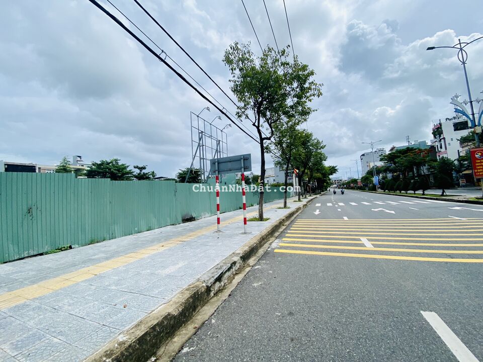 5 lô đất nền trung tâm TP Đà Nẵng, mặt tiền đường Cách Mạng Tháng 8, số lượng có hạn