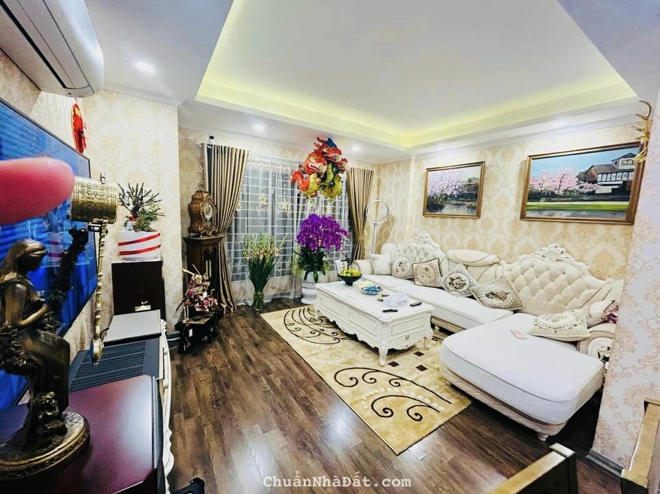 BÁN GẤP CĂN NHÀ 6 TẦNG ĐƯỜNG LẠC LONG QUÂN, CẦU GIẤY, DT 45M2 MT 5M, GIÁ NHỈNH 10 TỶ BÁN GẤP CĂN NHÀ 6 TẦNG ĐƯỜNG LẠC LONG QUÂN, CẦU GIẤY, DT 45M2 MT 5M, GIÁ NHỈNH 10 TỶ