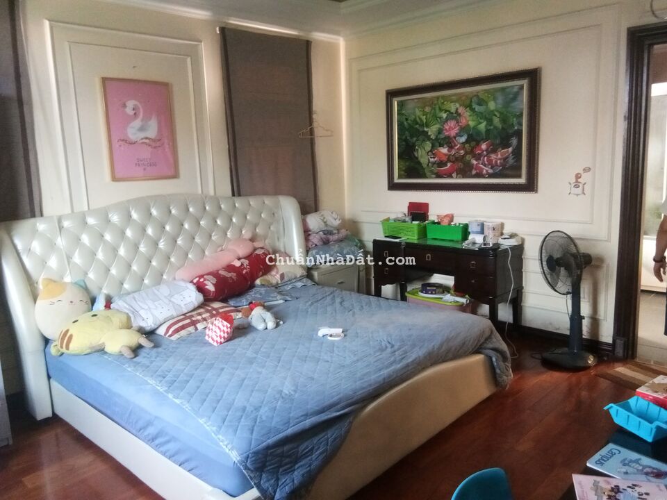 CẦN BÁN BIỆT THỰ TÂY HỒ TÂY, DIỆN TÍCH 355M2 x 4 TẦNG, LÔ GÓC, MT 15M, CẦN BÁN SIÊU GẤP. 