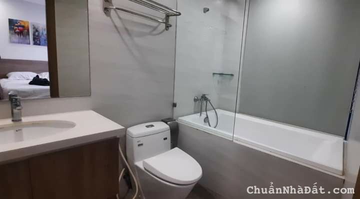 CẦN BÁN GẤP CHDV TẠI PHỐ XUÂN DIỆU,  DT 76M2 x 8T, MT 5,5M, GIÁ 24 TỶ. 