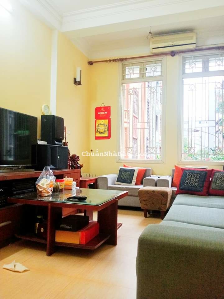 BĐS CHẠM ĐÁY,  CHỦ CẦN BÁN SIÊU GẤP CĂN NHÀ ĐẸP Ở VÕ CHÍ CÔNG,  DT 60M2 x 6T, MT 6,9M.