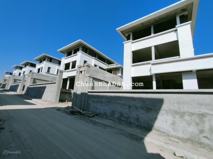 BÁN CĂN BIỆT THỰ FLC HẠ LONG BAY GOLF CLUB & LUXURY RESORT. BÁN CĂN BIỆT THỰ FLC HẠ LONG BAY GOLF CLUB & LUXURY RESORT.