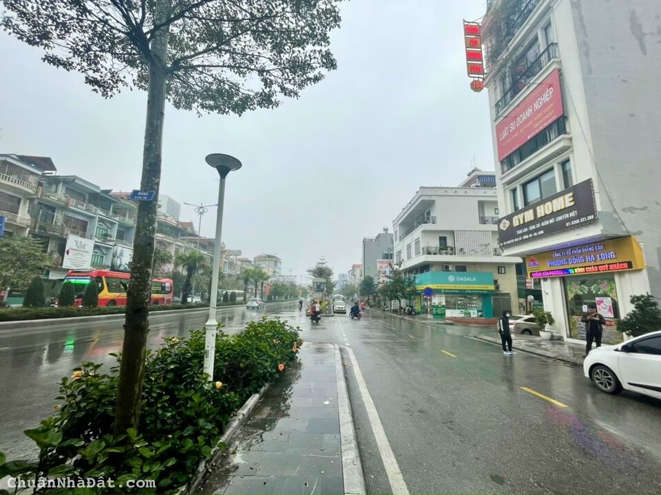 BÁN ĐẤT MẶT ĐƯỜNG CỘT 5 - QUỐC LỘ 18A. ĐỐI DIỆN TỈNH UỶ HẠ LONG - QUẢNG NINH