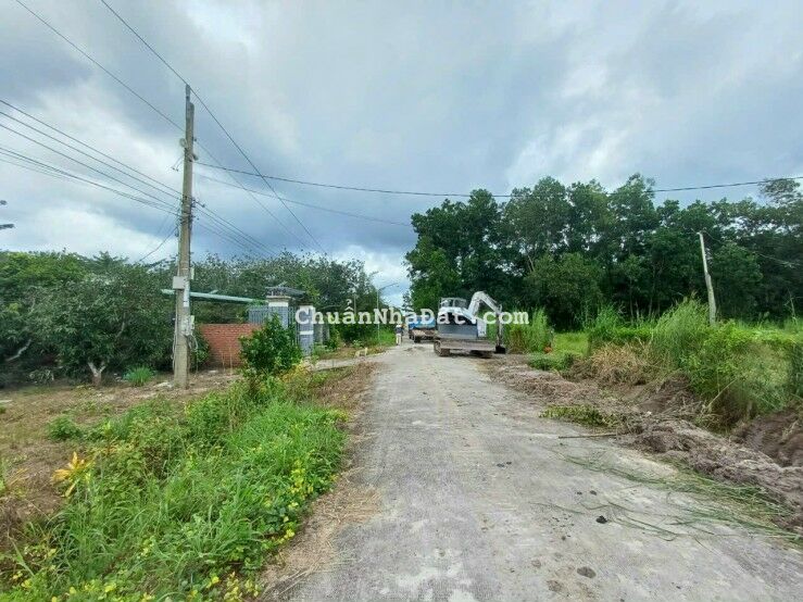 tôi đang cần bán lô đất giá rẻ tại chung tâm