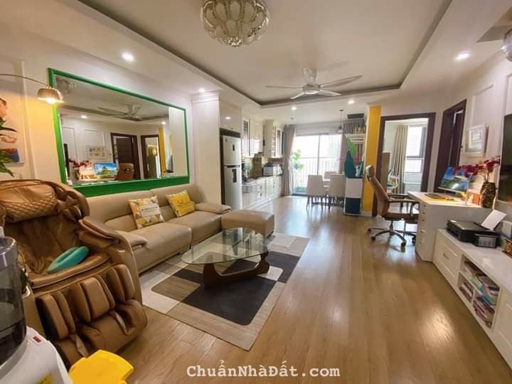 Bán chung cư cao cấp Central Point 219 Trung Kính. Cầu Giấy DT 68m. Tầng trung Bán chung cư cao cấp Central Point 219 Trung Kính. Cầu Giấy DT 68m. Tầng trung