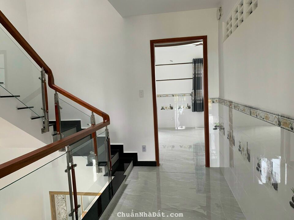 BÁN NHÀ MỚI KDC ĐÀO SƯ TÍCH 8 TỶ BỚT LỘC