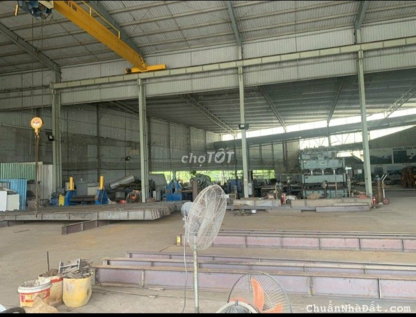 Cho thuê kho MT Nguyễn Hữu Thọ, Long Thới. DT:1200m2 đường xe container giá 90tr/tháng Cho thuê kho MT Nguyễn Hữu Thọ, Long Thới. DT:1200m2 đường xe container giá 90tr/tháng