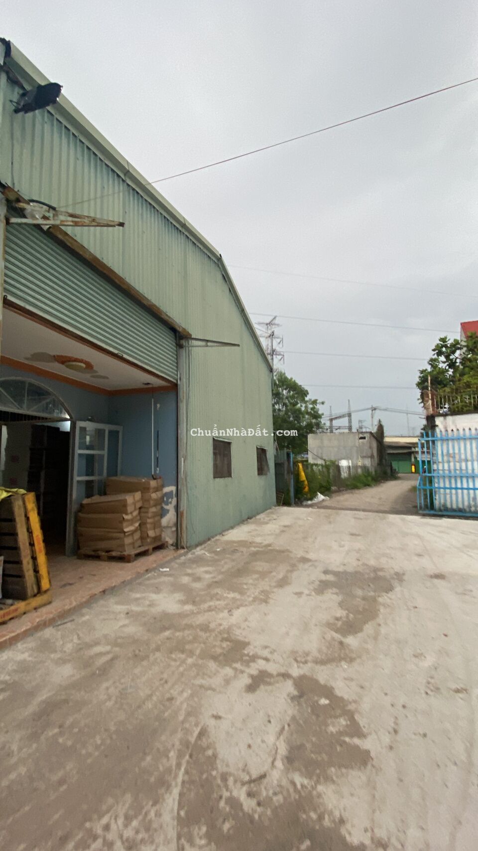 Cho Thuê Kho 160m2 Đường Phạm Hữu Lầu xe container Chốt 15tr/tháng Cho Thuê Kho 160m2 Đường Phạm Hữu Lầu xe container Chốt 15tr/tháng