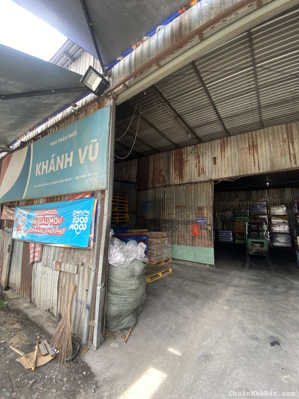 Kho Mặt Tiền Phạm Hữu Lầu SD 360m2 17x 26m - giá: 35tr/tháng, Đường xe container Kho Mặt Tiền Phạm Hữu Lầu SD 360m2 17x 26m - giá: 35tr/tháng, Đường xe container