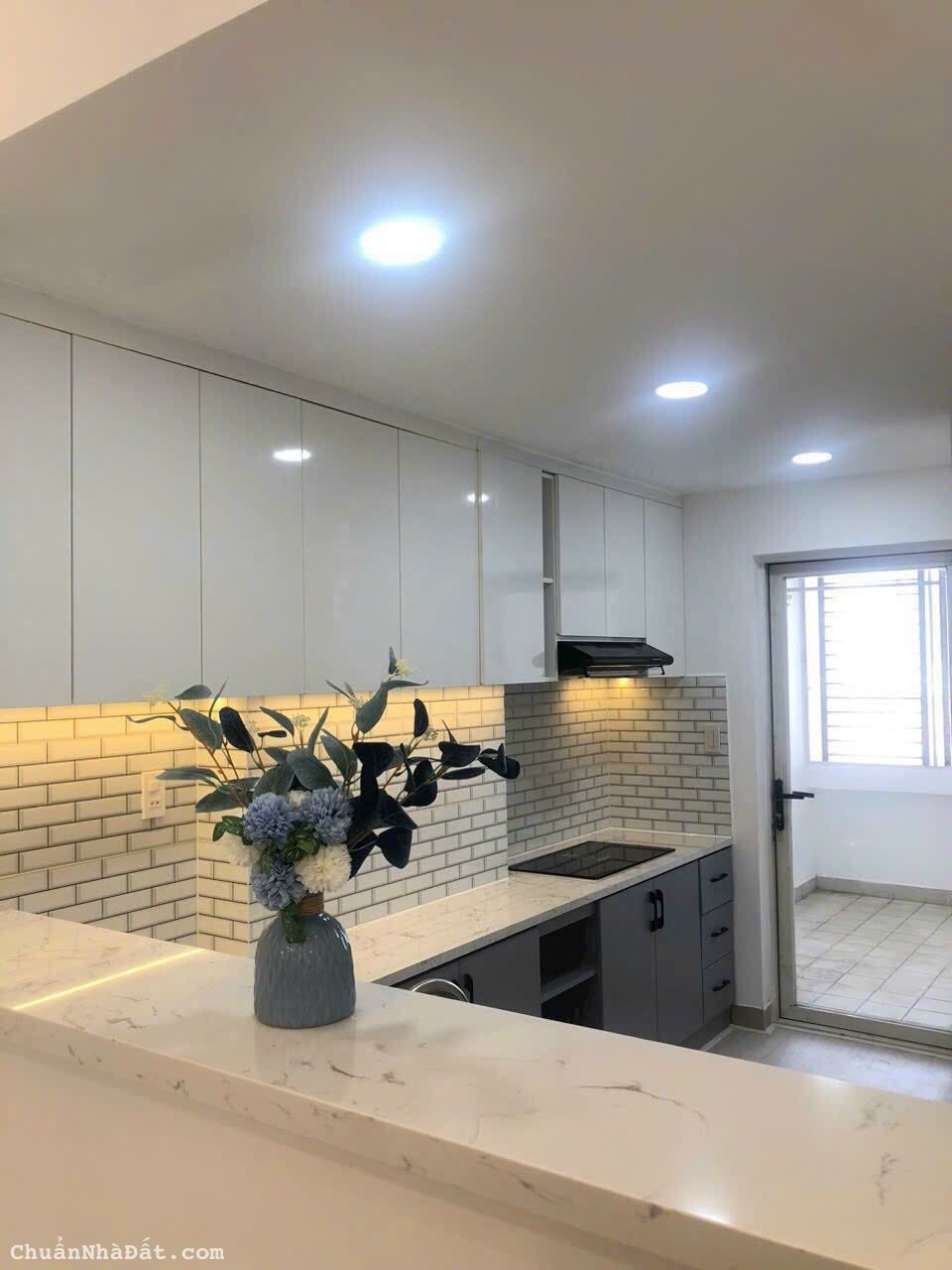 Bán căn hộ Grand View Nguyễn Đức Cảnh dt 118m 3PN giá 6 tỷ. lh: 0909168890