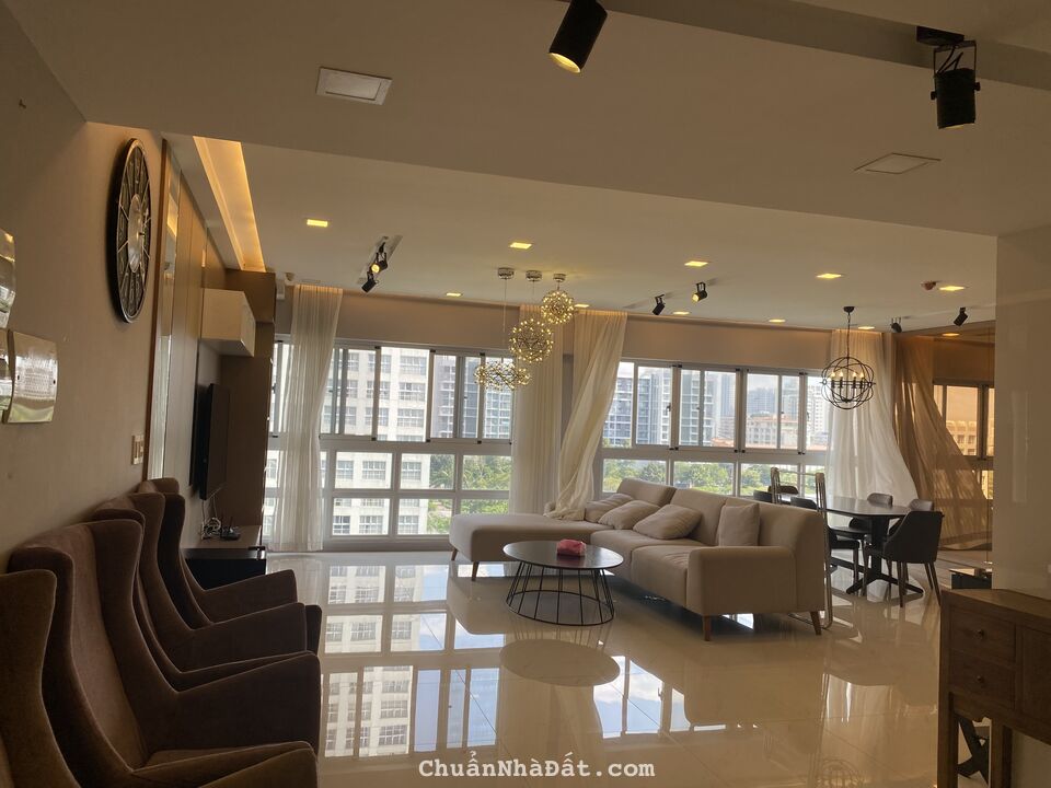 Bán căn hộ Happy Valley dt 135m, full nội thất, nhà đẹp giá 7,1 ty. lh: 0909168890