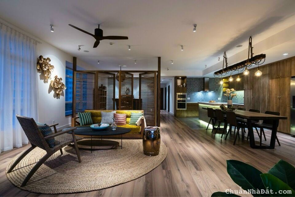 NHÀ ĐẸP GIÁ TỐT! Riverside Residence dt 180m view sông full nt chỉ 12 tỷ. lh: 0909168890