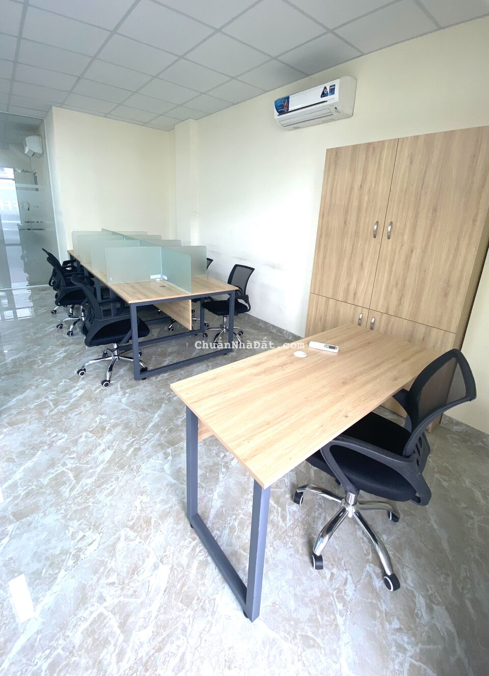 Cho Thuê Văn Phòng Trọn Gói - Vạn Phúc City nguyên sàn diện tích 80m2