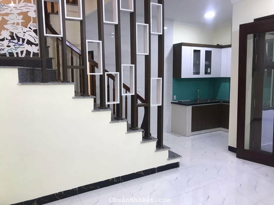 Nhà mới rẻ nhất Phúc Lợi gần đường oto chỉ 2.55 tỷ 