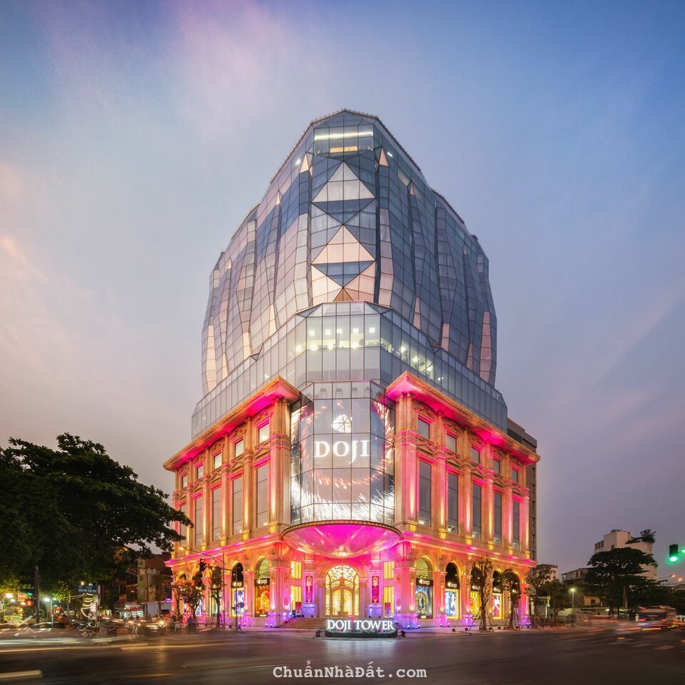 Mặt phố Nguyễn Thái Học, gần DOJI, lô góc 52m2, MT 5.5m, kinh doanh sầm uất giá 2x tỷ Mặt phố Nguyễn Thái Học, gần DOJI, lô góc 52m2, MT 5.5m, kinh doanh sầm uất giá 2x tỷ