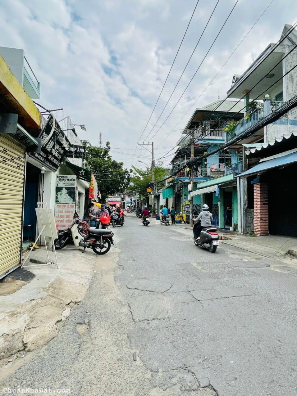 Giảm 150tr bán nhanh nhà vị trí đẹp Linh Đông, DT chuẩn gần 100m2 nở hậu, sát chợ Tam Hà, giá tốt