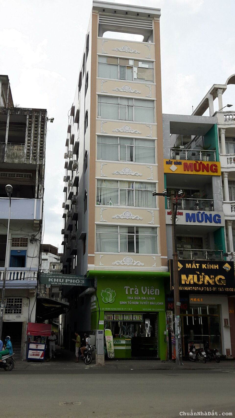 Giá rẻ nhất khu vực. Nhà mặt tiền đường Bạch Vân, P. 5, Quận 5. (DT: 4x18m) Giá: 22 tỷ Giá rẻ nhất khu vực. Nhà mặt tiền đường Bạch Vân, P. 5, Quận 5. (DT: 4x18m) Giá: 22 tỷ