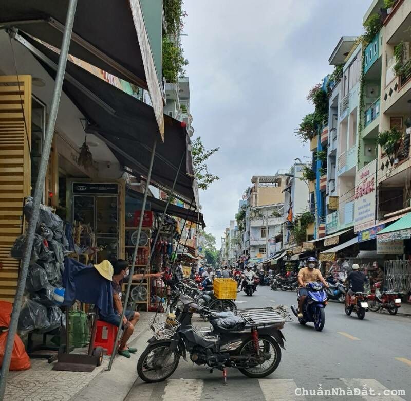 Chỉ còn 1 căn duy nhất nhà mặt tiền Tạ Uyên Quận 5 ngay Phạm Hữu Chí, vị trí rất đẹp, Giá rất rẻ