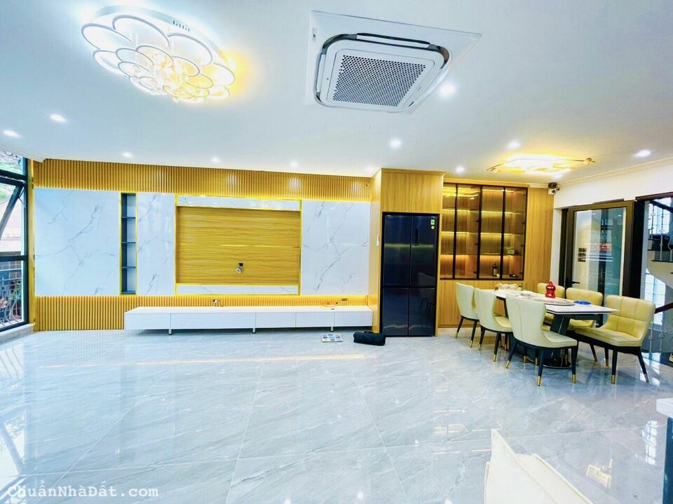 Bán nhà Xuân Đỉnh ngoại giao đoàn ô tô qua nhà 52m 6 tầng 6.2 tỷ 