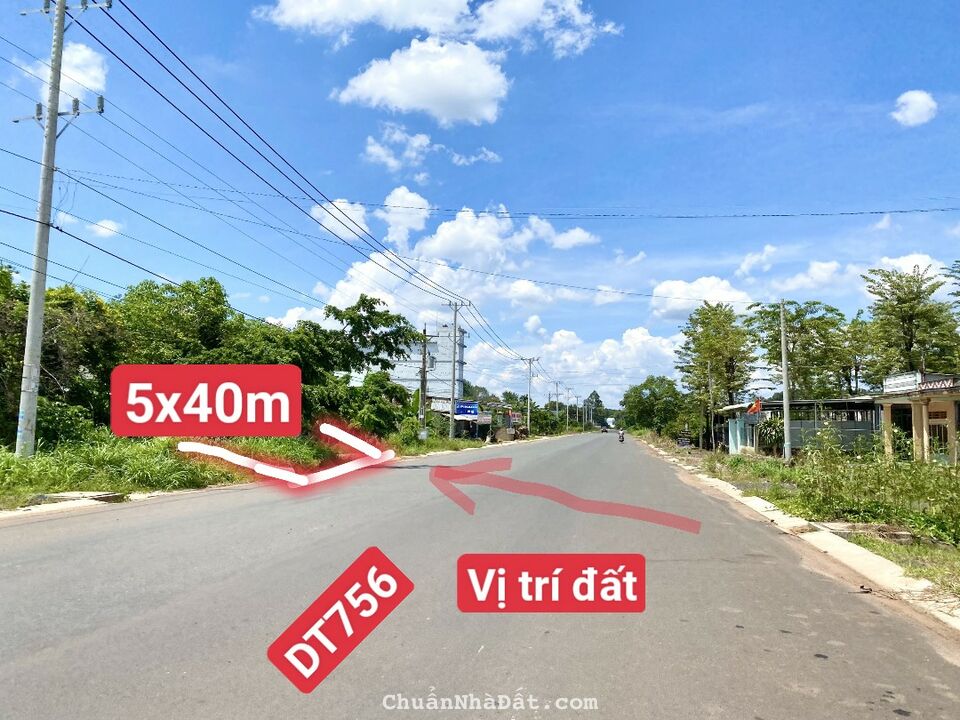 Bán gấp lô đất mặt nhựa liên tỉnh 32m sát Quốc lộ 14 giá chỉ 6xxtr/100m2 + 100m2 thổ cư