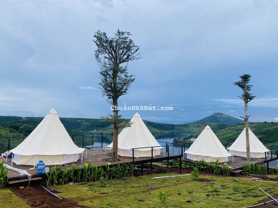 Bán gấp lô góc 2 mặt tiền bê tông ôm sát hồ diện tích 25x30m giá chỉ 3tr/m2