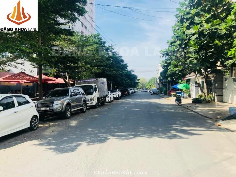 Đất lớn Dt 103.5M2 đường 9 Linh Tây đường xe ô tô 4.5M ngang 5.17M Đất lớn Dt 103.5M2 đường 9 Linh Tây đường xe ô tô 4.5M ngang 5.17M