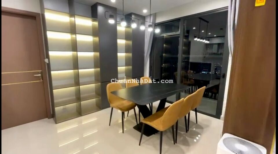 Bán gấp cắt lỗ căn hộ 3 phòng ngủ 96m2 tại dự án Vinhomes Smart City. LH 0967280969 